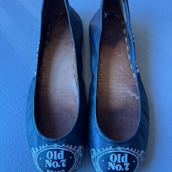 Tieks by Gavrieli Matt Black Custom Jack Daniels Ballet Flats, Size 11 - Picture 2 of 13